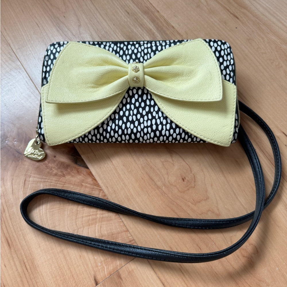 Betsey Johnson Purse - Crossbody Shoulder Strap Bag - Detachable Wallet